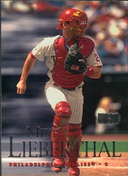 2000 SkyBox #106 Mike Lieberthal Front