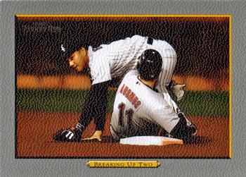 2006 Topps Turkey Red #574 Breaking Up Two Front