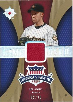 2007 Upper Deck Ultimate Collection - America's Pastime Memorabilia Gold #PM-RO Roy Oswalt Front