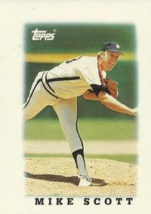 1988 Topps Major League Leaders Minis #51 Mike Scott Front