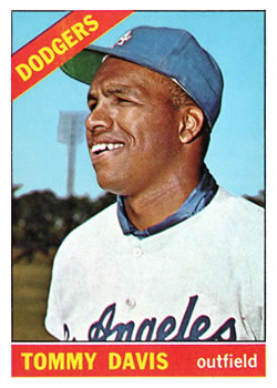 1966 Topps #75 Tommy Davis Front