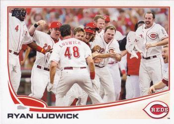 2013 Topps Cincinnati Reds #CIN-9 Ryan Ludwick Front