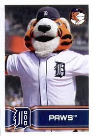 2014 Topps Stickers #72 Paws Front