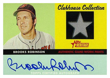 2007 Topps Heritage - Clubhouse Collection Relics Autographs #BR Brooks Robinson Front