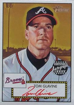 2001 Topps Heritage - Autographs Red Ink #THA-TG Tom Glavine Front