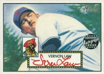 2001 Topps Heritage - Autographs Red Ink #THA-VL Vernon Law Front