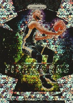 2018-19 Panini Prizm - Fireworks Fast Break #23 Stephen Curry Front
