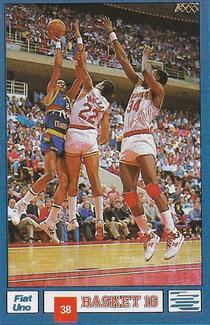1988 Basket 16 Las Estrellas de la NBA #38 Alex English Front