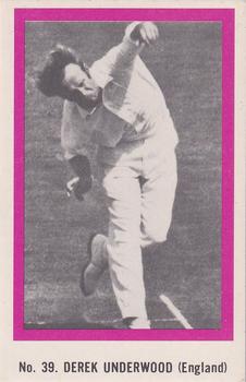 1974 Sunicrust Cricket #39 Derek Underwood Front