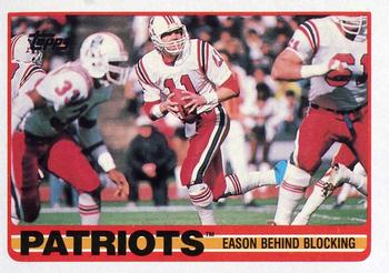1989 Topps #193 Patriots Team Leaders (Eason Behind Blocking) Front