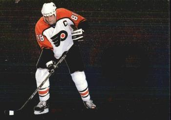 1999-00 Pacific - Home and Away #9 Eric Lindros Front