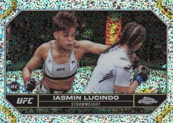 2024 Topps Chrome UFC - Speckle #43 Iasmin Lucindo Front